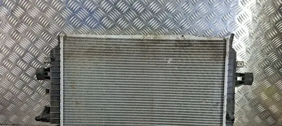 Opel Zafira B Coolant radiator 