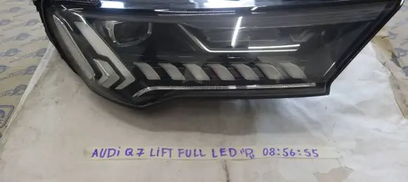 Audi Q7 4M Headlight/headlamp 4M0941040C 11564220000