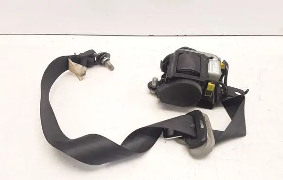 Honda Accord Front seatbelt NSB098GR08 E40432072