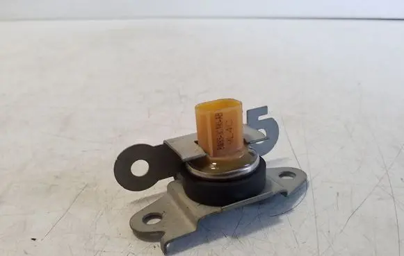Jaguar XJ X351 Acceleration sensor 8W833C190AB