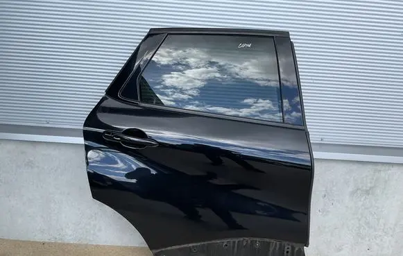 Rear door