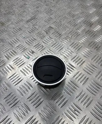 Volkswagen Amarok Dash center air vent grill 2H0819703E 2H0819703F
