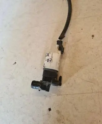 Renault Trafic II (X83) Windscreen/windshield washer pump 9641553880 9641553980