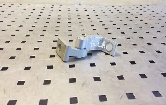 Seat Toledo IV (NH) Rear door lower hinge 8K0831401A