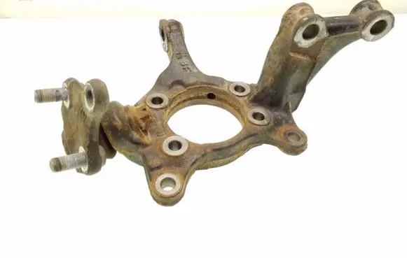 Toyota Avensis T270 Front wheel hub spindle knuckle