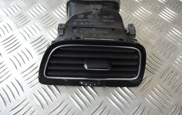 Volkswagen Golf VII Dashboard side air vent grill/cover trim 5G1819704RS