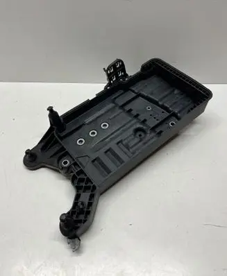 Audi Q3 F3 Battery tray 5QF915321C 5QF915325B