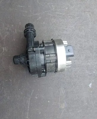 Mercedes-Benz C W206 Electric auxiliary coolant/water pump 00050000801