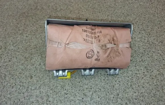 Mazda 6 Passenger airbag 1092861 0589P1000235