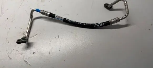 KIA Sportage Air conditioning (A/C) pipe/hose 97762D7600