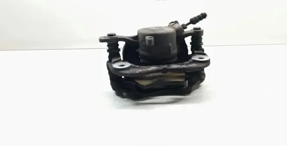 BMW 2 F46 Front brake caliper