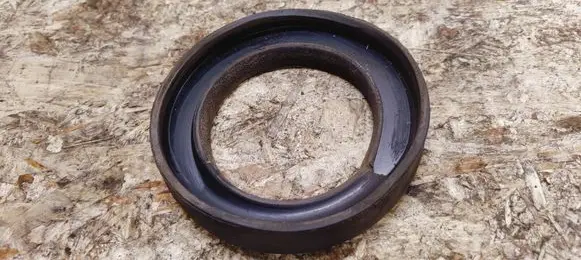 Mercedes-Benz SL R107 Rear coil spring rubber mount 1153251644