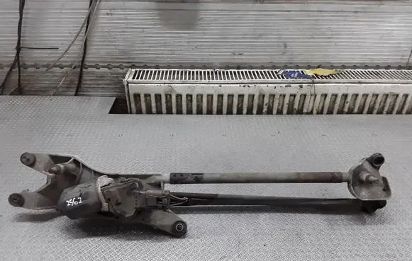 Chrysler Pacifica Front wiper linkage and motor 04894167AB