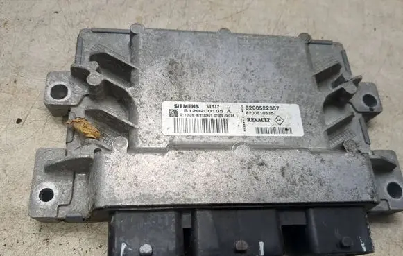 Ford Fiesta Engine control unit/module 8200522357 S120200105A 8200510536