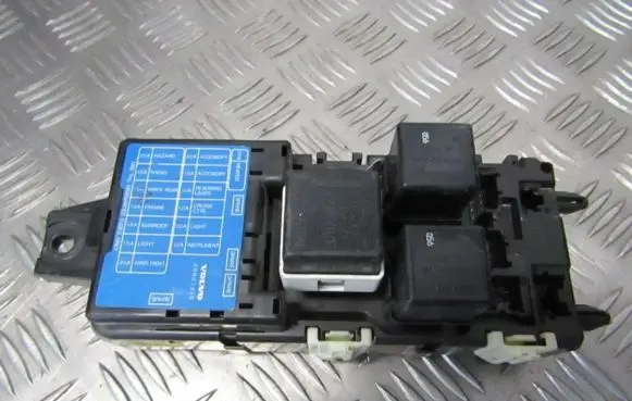 Volvo S40, V40 Fuse box set 30807016