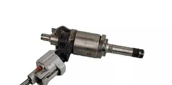 Nissan Juke I F15 Fuel injector 4350R0060