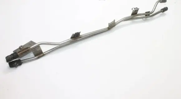 Volkswagen Phaeton Brake vacuum hose/pipe 3D0131552E