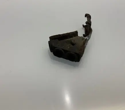 Mercedes-Benz CLS C219 Air suspension valve block A2113280089 2113280089