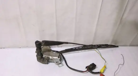 Peugeot 106 Rear window wiper motor