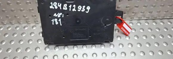 Renault Express Central body control module S25053181 A3C06268400 284B12939R
