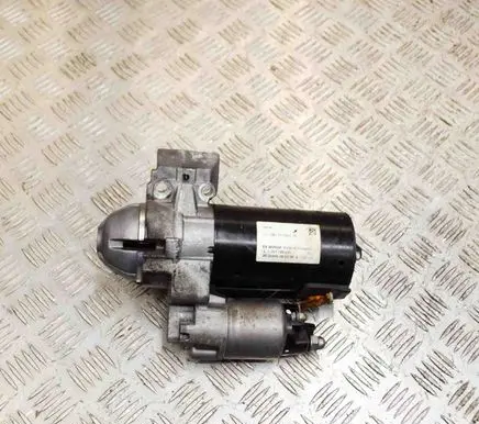 BMW X5 F15 Starter motor 8515900 0001148020
