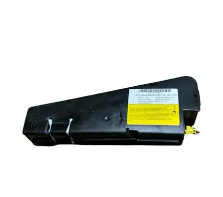 Ford Focus Seat airbag AM51R611D10AE