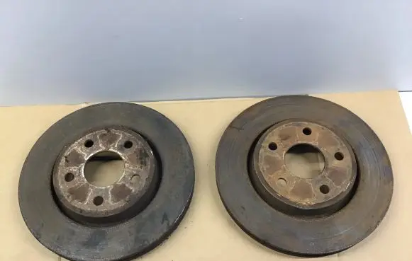 Dodge Durango III Front brake disc
