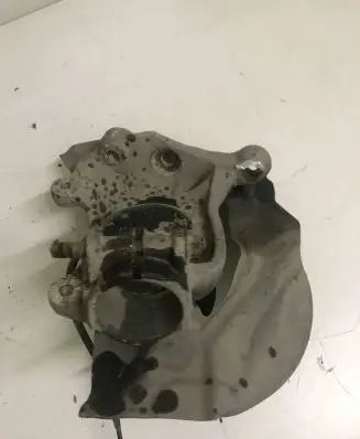 BMW 7 E65 E66 Front wheel hub