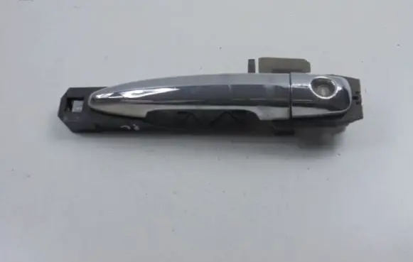 Subaru B9 Tribeca Front door exterior handle