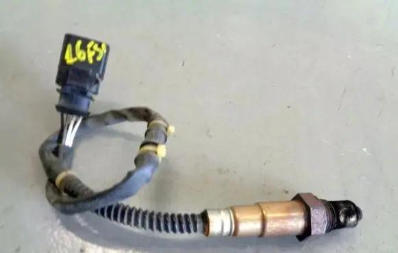 Volkswagen Golf V Lambda probe sensor
