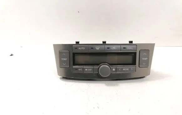 Toyota Avensis T250 Climate control unit 5590205050G 5590005160