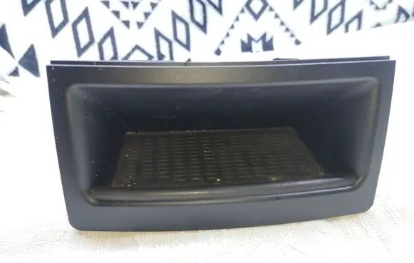 BMW 5 E60 E61 Dashboard storage box/compartment 7059956 314210000