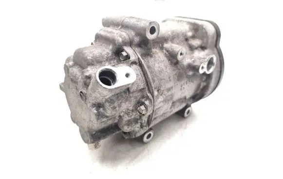 Toyota Prius (XW50) Air conditioning (A/C) compressor (pump) 042400-0240