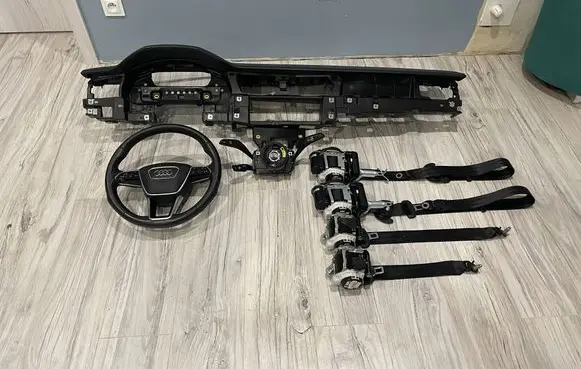 Audi A7 S7 4K8 Dashboard