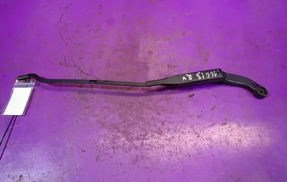 Audi 80 90 S2 B4 Front wiper blade arm