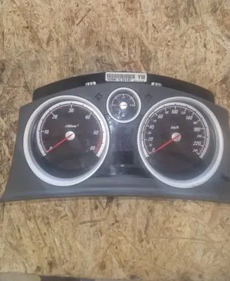 Opel Zafira B Speedometer (instrument cluster) 13225964 SW6607
