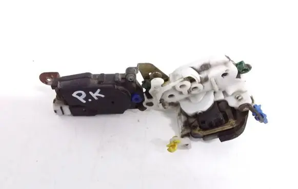 Subaru Forester SF Front door lock