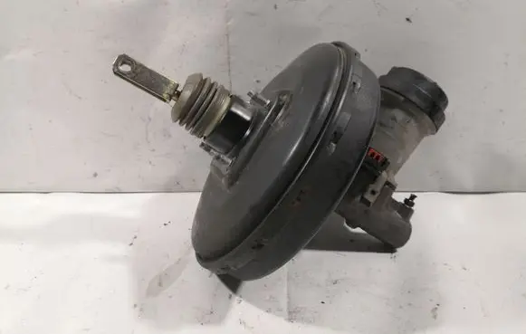 Volvo S40, V40 Brake booster 30857437 481373 310052