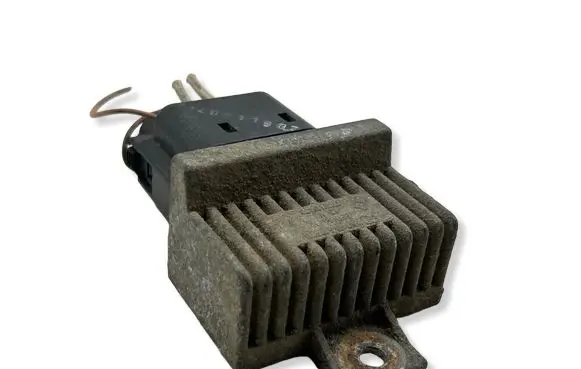 Renault Laguna II Glow plug pre-heat relay 