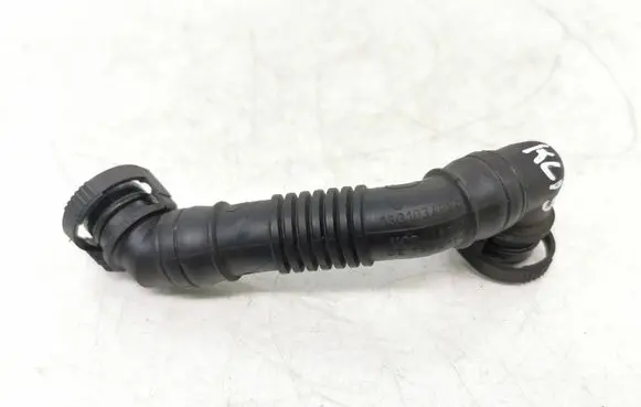 Volkswagen Touran I Breather hose/pipe 03G103493D VCD446232