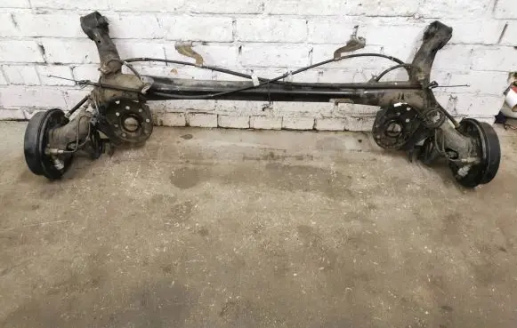 Toyota Yaris Rear axle beam 