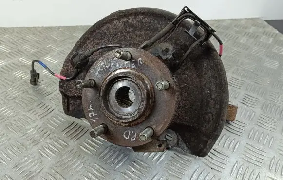 Mitsubishi Outlander Front wheel hub