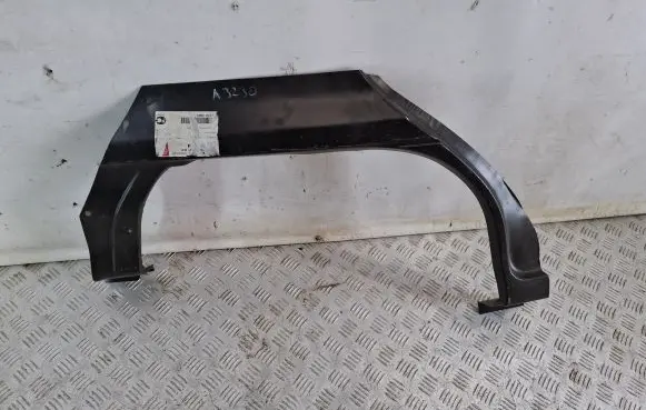 Opel Astra F Rear arch 5050584