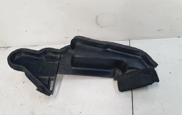 Toyota Prius (XW30) Other engine bay part 5573447010