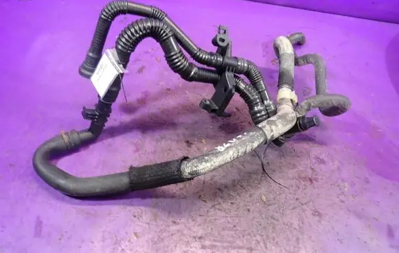 Mazda 3 II Engine coolant pipe/hose