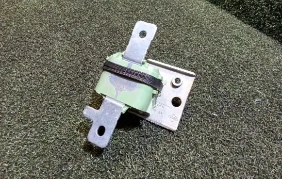 Muffler mount bracket/holder
