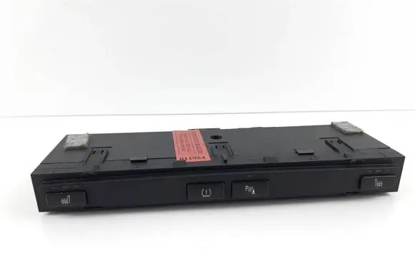BMW 5 E60 E61 Seat heating switch 6952501 6965578