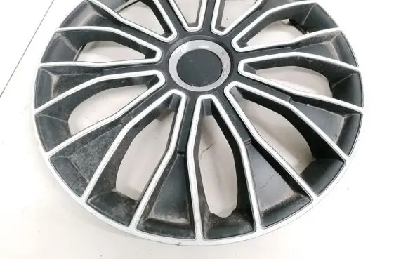 Opel Corsa C R15 wheel hub/cap/trim 