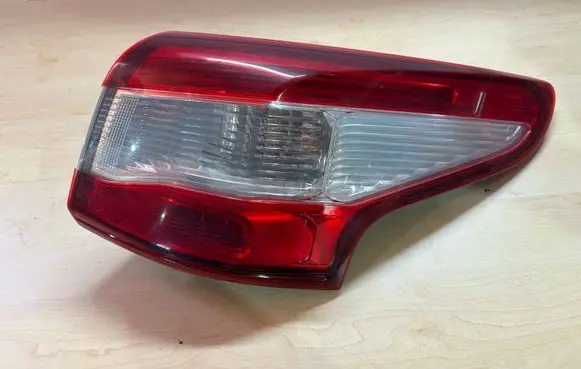 Nissan Qashqai+2 Rear/tail lights 265504EA0A