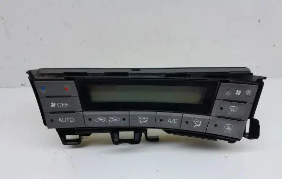 Toyota Prius (XW30) Climate control unit 75D726